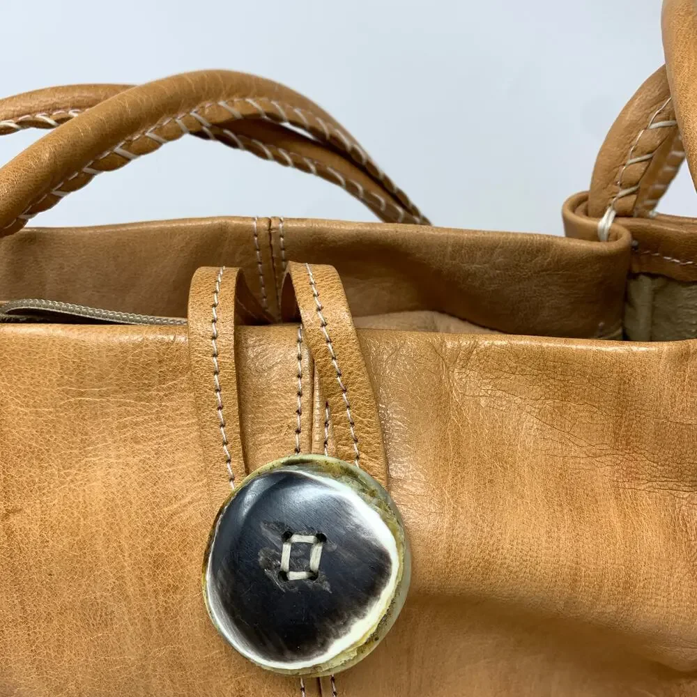 Elegantria Leather Tote Bag Tan Whipstitch Details